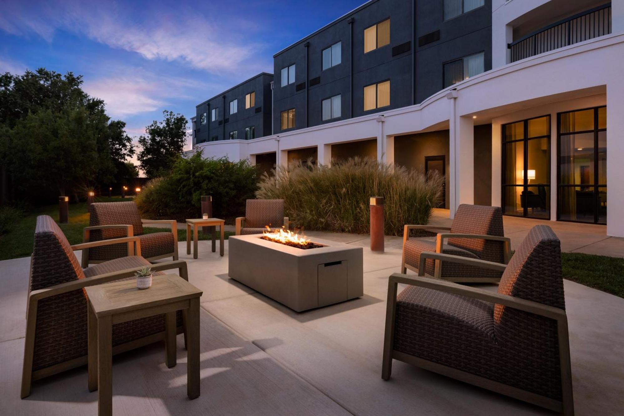 Hotel Courtyard By Marriott Amarillo West/Medical Center Exterior foto
